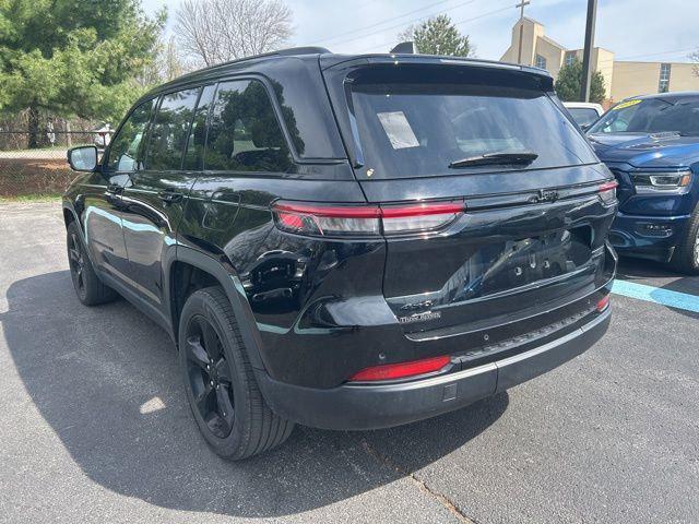 2023 Jeep Grand Cherokee Limited 4x4 2023 Jeep Grand Cherokee Limited 4x4