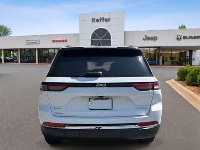 2026 Jeep Grand Cherokee Altitude 4x4