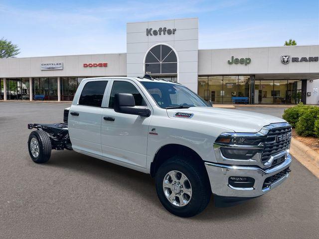2026 RAM 3500 Chassis RAM 3500 TRADESMAN CREW CAB CHASSIS 4X4 60 CA