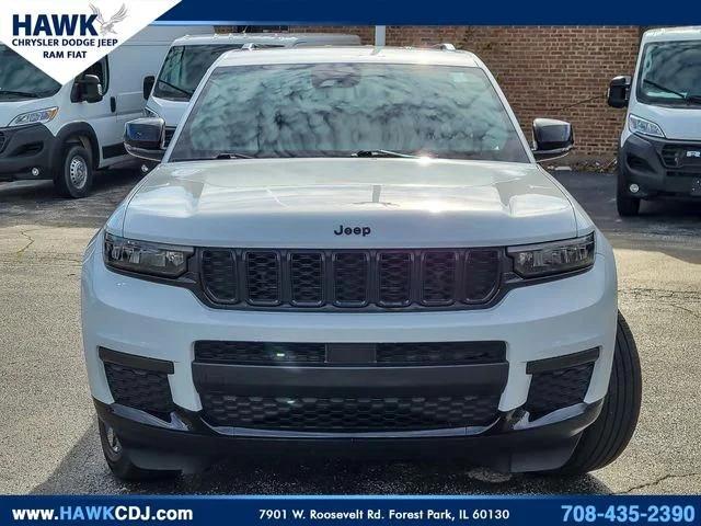 2023 Jeep Grand Cherokee L Altitude 4x2