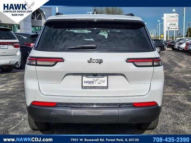 2023 Jeep Grand Cherokee L Altitude 4x2