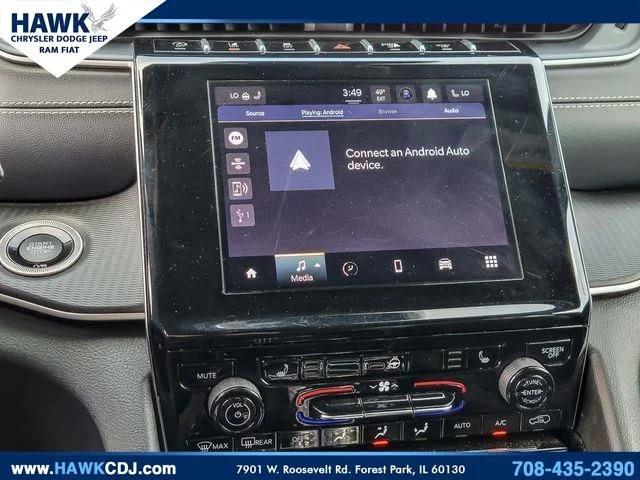 2023 Jeep Grand Cherokee L Altitude 4x2