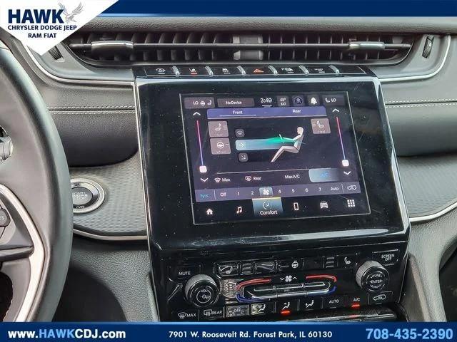 2023 Jeep Grand Cherokee L Altitude 4x2