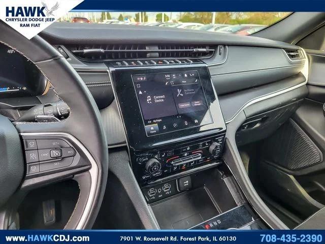 2023 Jeep Grand Cherokee L Altitude 4x2
