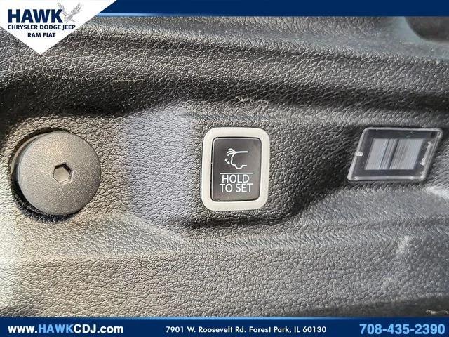 2023 Jeep Grand Cherokee L Altitude 4x2