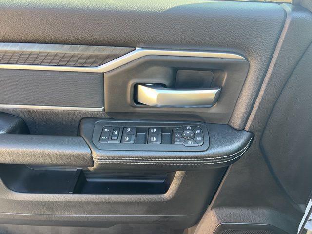 2026 Ram 3500 Big Horn Crew Cab 4x4 8' Box