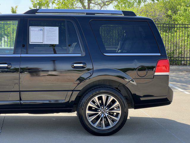 2017 Lincoln Navigator Select