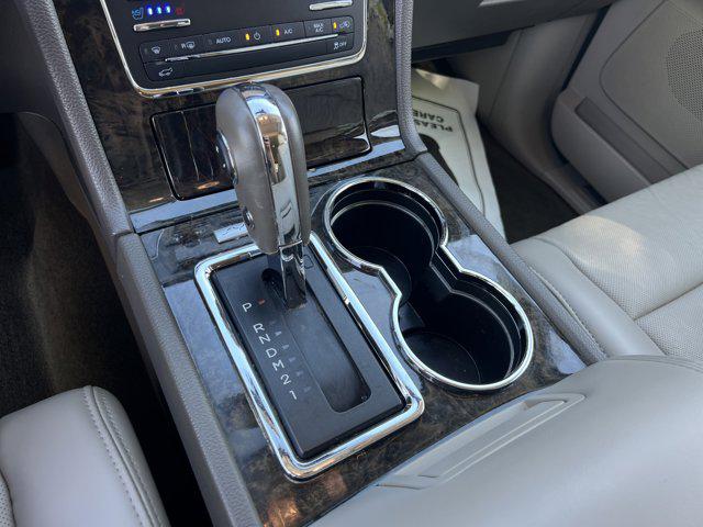 2017 Lincoln Navigator Select