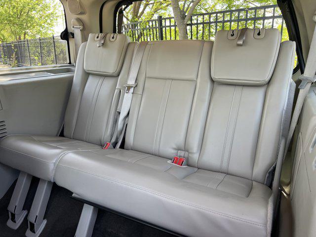 2017 Lincoln Navigator Select