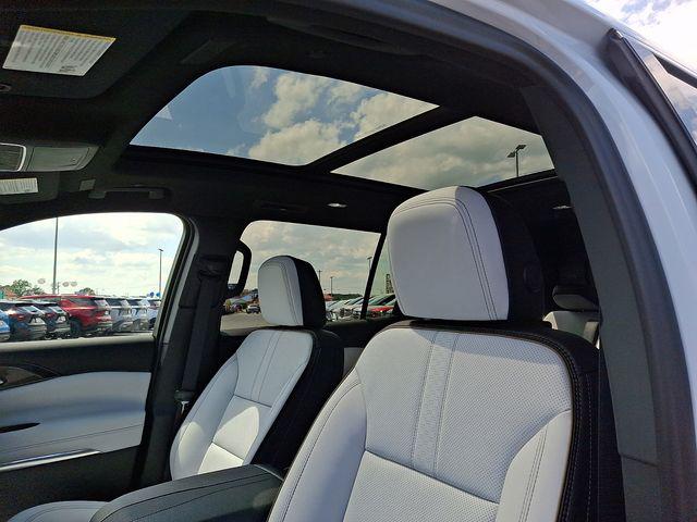 2026 Chevrolet Traverse FWD High Country