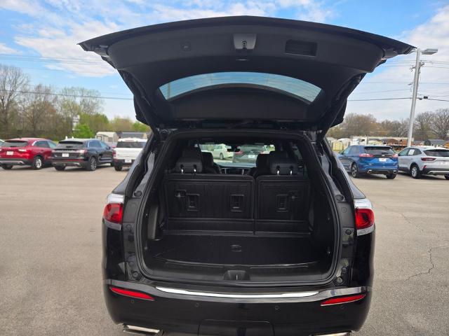 2024 Buick Enclave Essence FWD