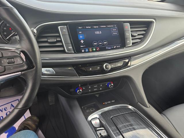 2024 Buick Enclave Essence FWD