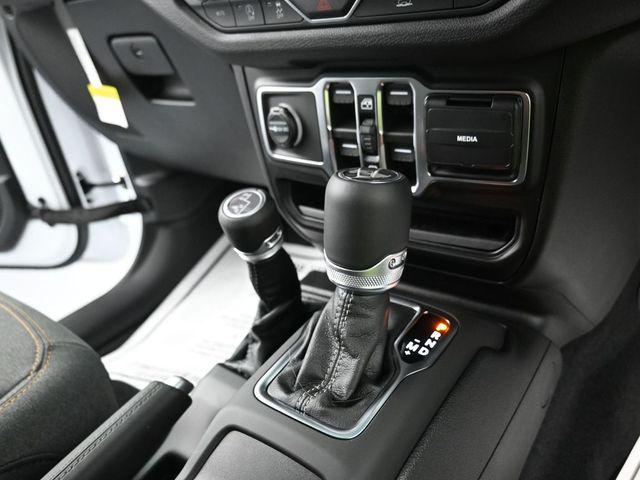 2026 Jeep Wrangler 4-Door Sport RHD 4x4