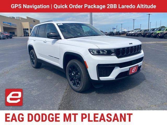 2026 Jeep Grand Cherokee GRAND CHEROKEE LAREDO ALTITUDE 4X2 2026 Jeep Grand Cherokee GRAND CHEROKEE LAREDO ALTITUDE 4X2