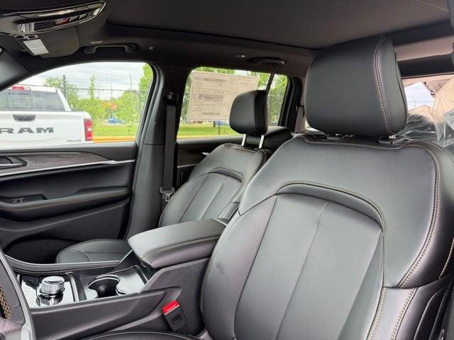 2026 Jeep Grand Cherokee 85th Anniversary Edition