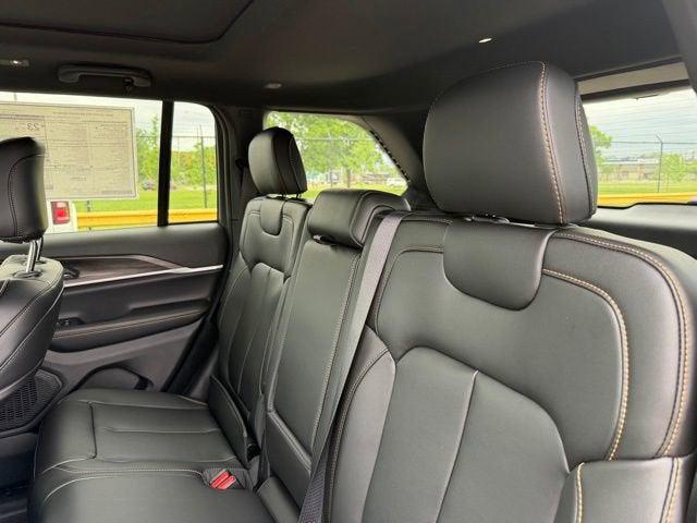 2026 Jeep Grand Cherokee 85th Anniversary Edition