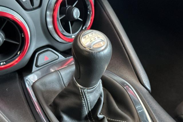 2021 Chevrolet Camaro RWD Coupe 1LT