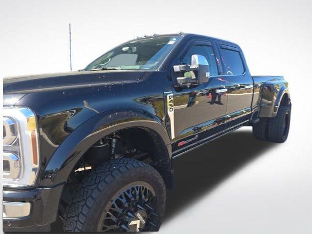 2025 Ford F-450 Platinum