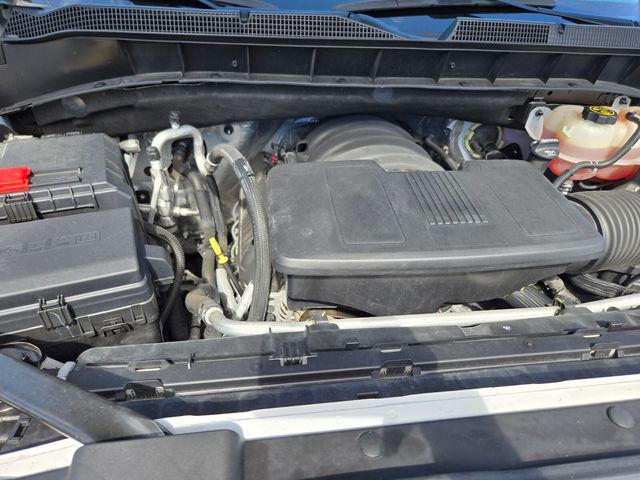 2022 Chevrolet Silverado 1500 4WD Crew Cab Standard Bed LT