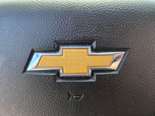 2022 Chevrolet Silverado 1500 4WD Crew Cab Standard Bed LT