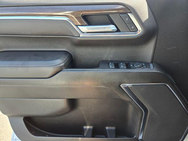 2022 Chevrolet Silverado 1500 4WD Crew Cab Standard Bed LT