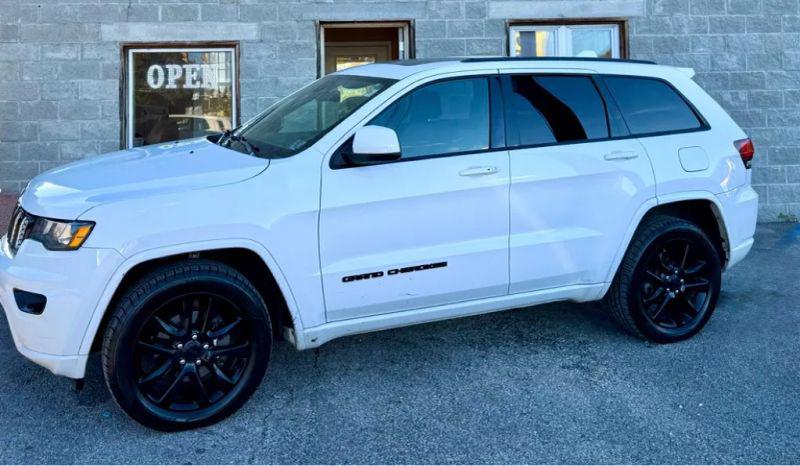 2020 Jeep Grand Cherokee Altitude 4x4 for sale in Saint Albans, WV