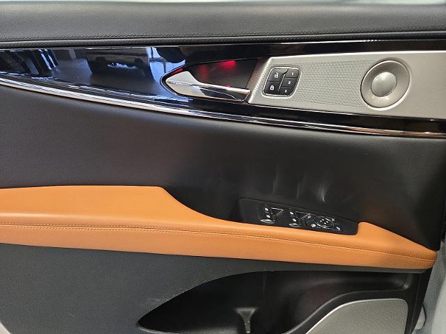 2023 Lincoln Nautilus Black Label
