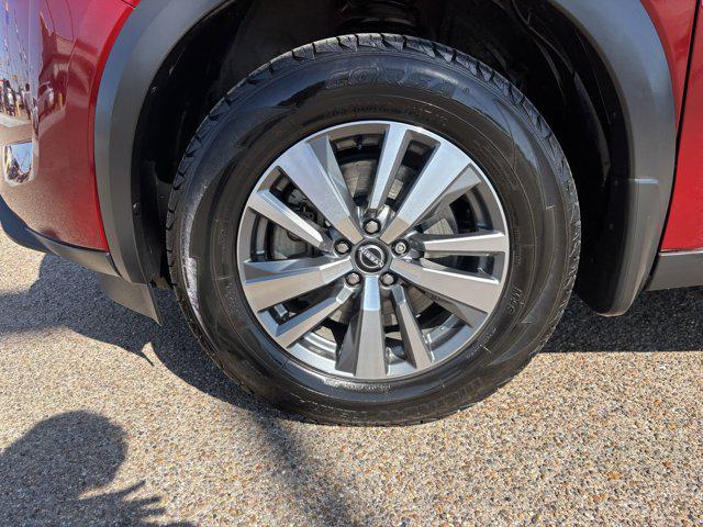 2023 Nissan Pathfinder SL FWD