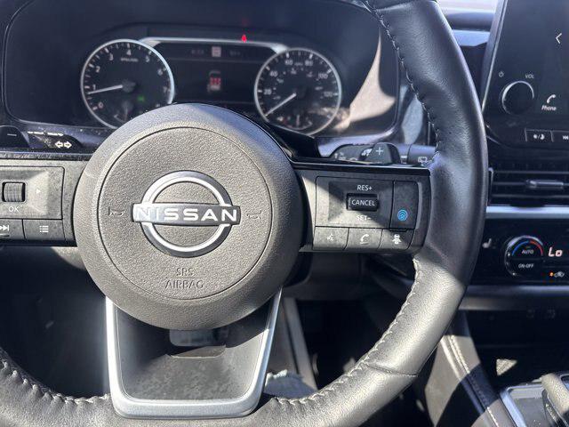 2023 Nissan Pathfinder SL FWD
