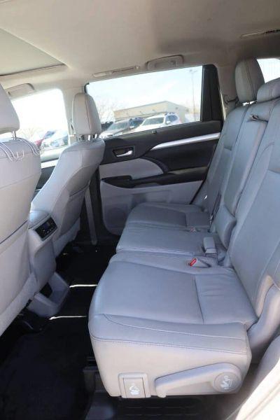 2016 Toyota Highlander XLE V6