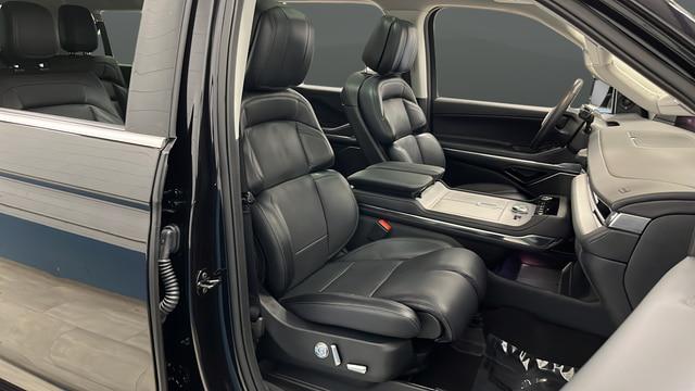 2025 Lincoln Navigator Reserve L