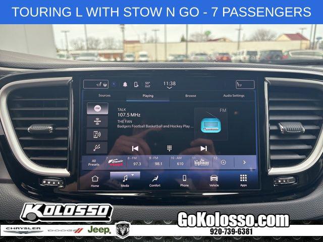 2024 Chrysler Pacifica Touring L