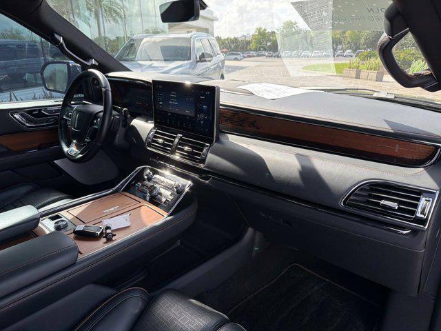 2024 Lincoln Navigator Black Label
