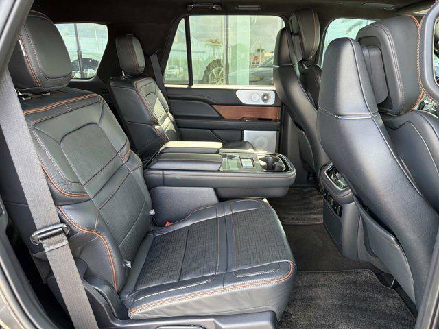 2024 Lincoln Navigator Black Label