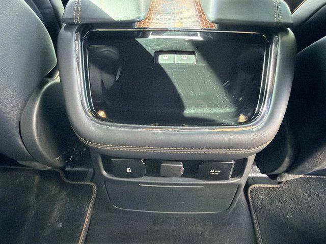 2024 Lincoln Navigator Black Label