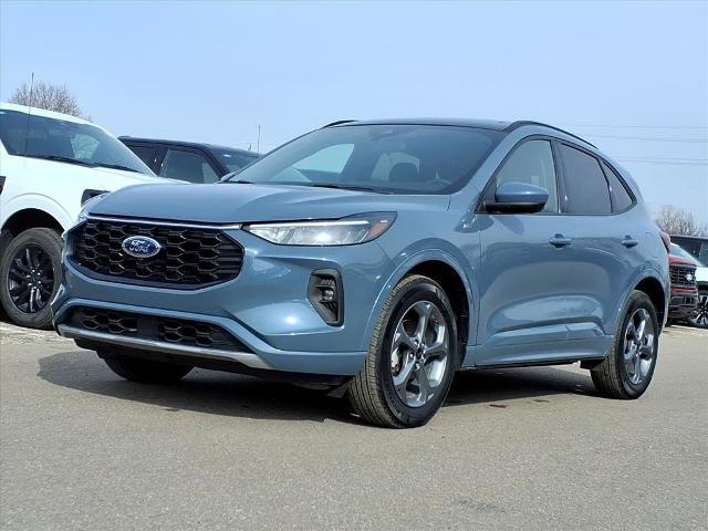 2023 Ford Escape ST-Line Select for sale in Farmington Hills, MI