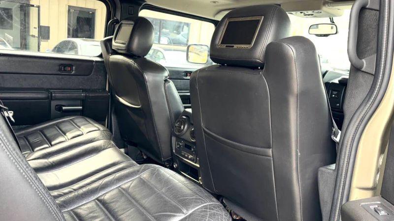 2006 HUMMER H2 Base