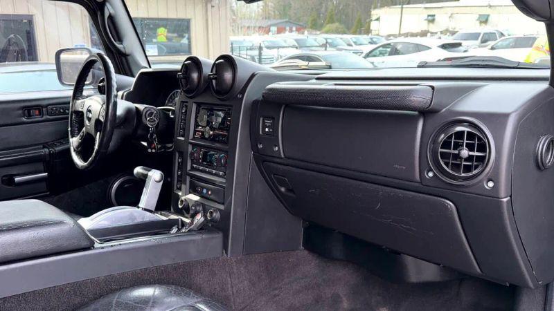 2006 HUMMER H2 Base