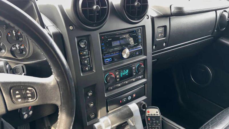 2006 HUMMER H2 Base