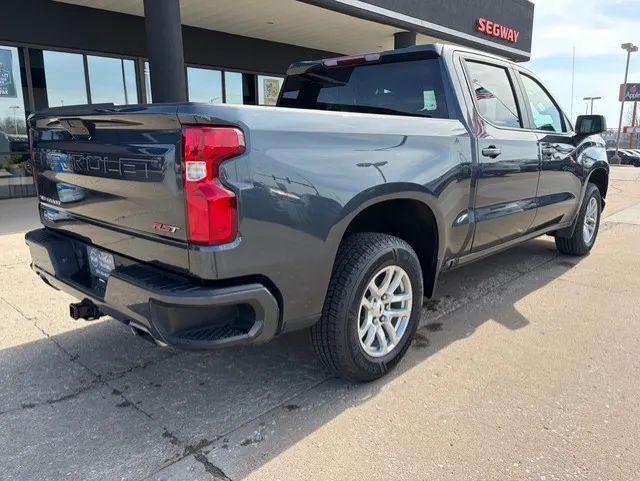 2021 Chevrolet Silverado 1500 4WD Crew Cab Short Bed RST