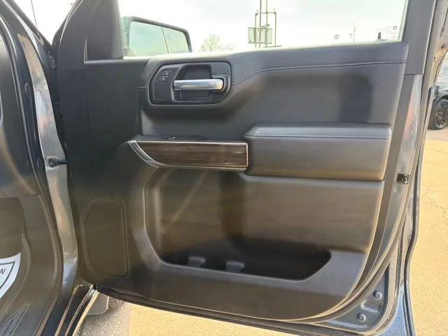 2021 Chevrolet Silverado 1500 4WD Crew Cab Short Bed RST