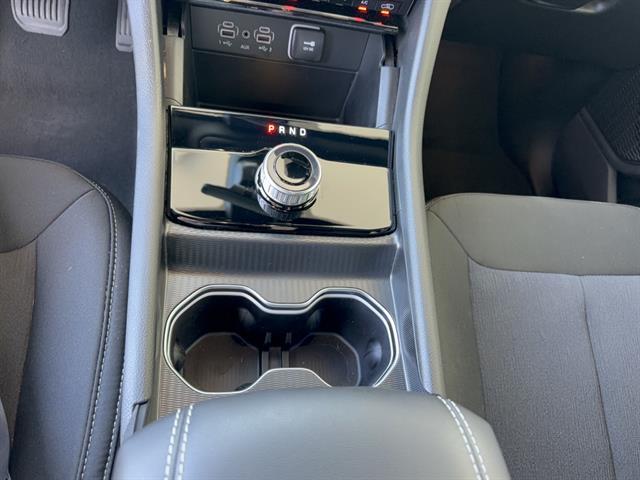 2025 Jeep Grand Cherokee L Laredo 4x4