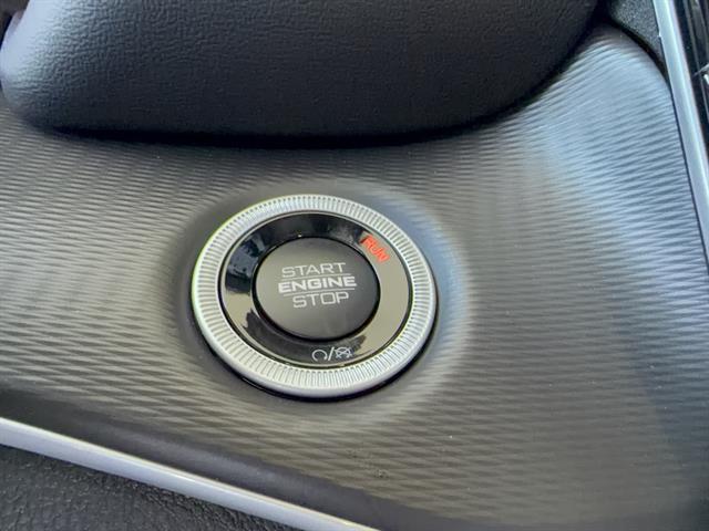 2025 Jeep Grand Cherokee L Laredo 4x4