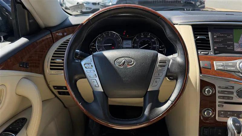 2019 INFINITI QX80 LUXE