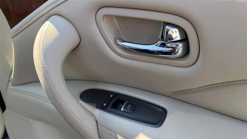 2019 INFINITI QX80 LUXE