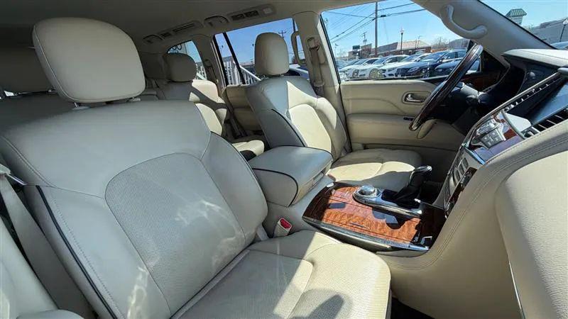 2019 INFINITI QX80 LUXE