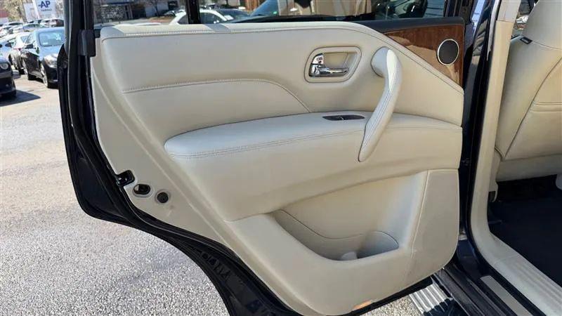 2019 INFINITI QX80 LUXE
