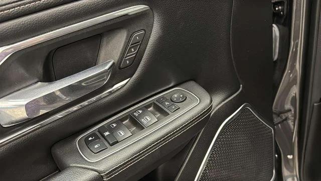2022 Ram 1500 Laramie Crew Cab 4x4 5'7" Box