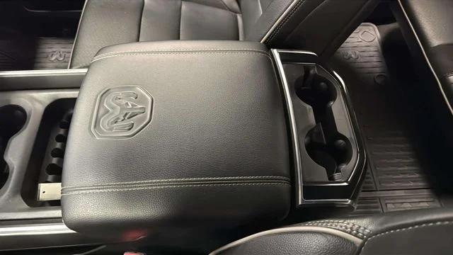 2022 Ram 1500 Laramie Crew Cab 4x4 5'7" Box