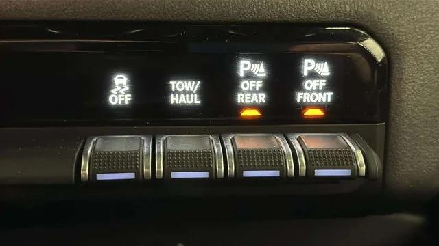 2022 Ram 1500 Laramie Crew Cab 4x4 5'7" Box